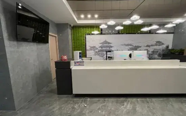Jinyi Hotel