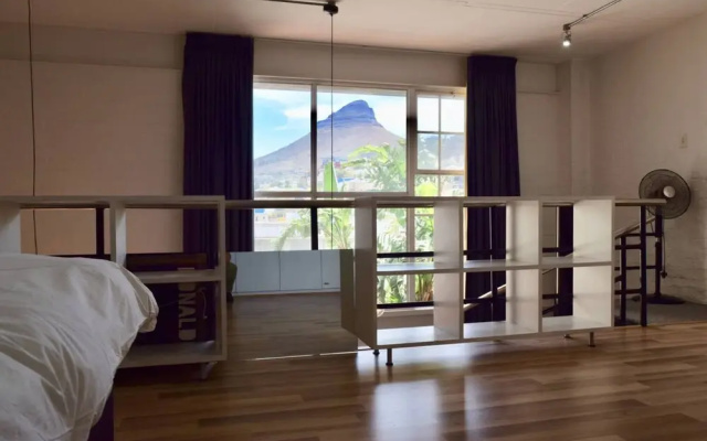 New York Style Loft Apartment With Safe Parking And Pool