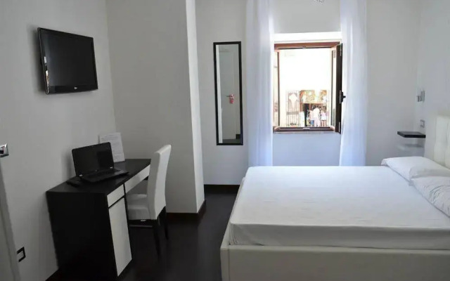 La Terrazza Sul Porto - Guest House