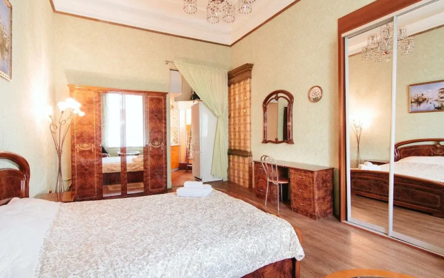 Rent Express Chervony 11