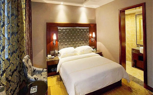 Xiangyun Juntai Hotel