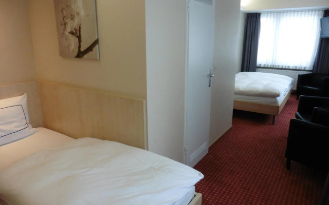 Hotel Empire
