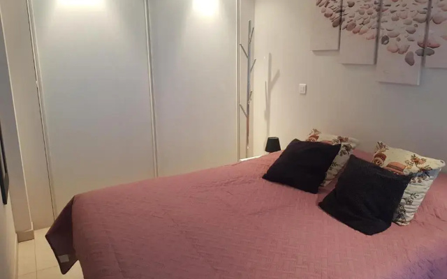 Beau appartement avec garage fermé