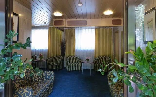 Coffee Fellows Hotel Siegburg West
