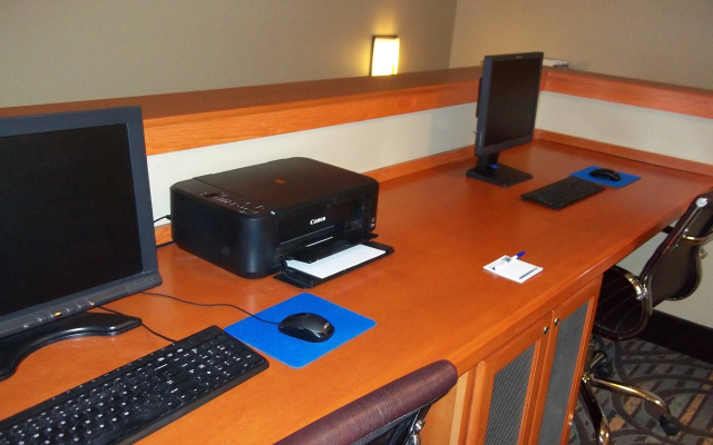 Holiday Inn Express & Suites Winner by IHG