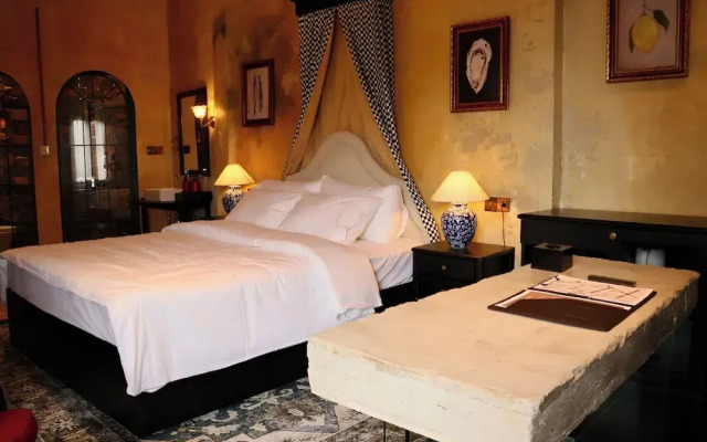 DEMO Inn & Ine - Poetic Studio Stay