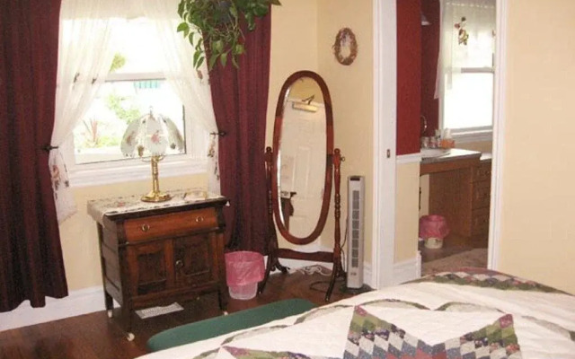 The Cobbled Path Bed and Breakfast