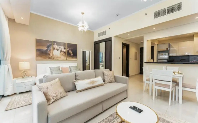 LUX Holiday Home Dubai Marina JBR - Silverene Towers
