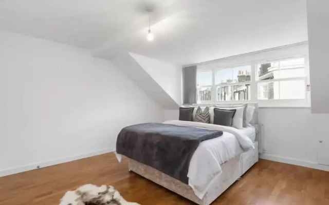 Flat 2 Victoria Grove