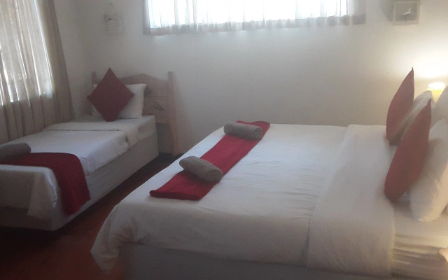 Aquarius Bed And Breakfast