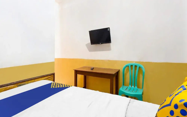 Spot On 91444 Hotel Arimbi