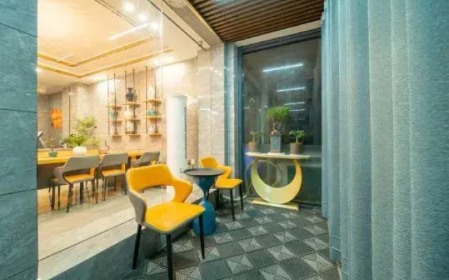ShellHotel