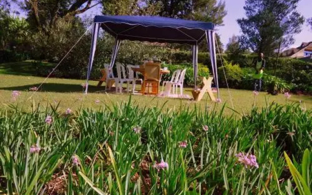 Mamas Guest House
