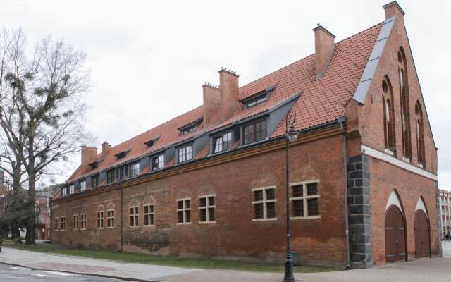 Отель Hostel Universus i Apartament Польша, Гданьск - отзывы, цены и фото номеров - забронировать отель Hostel Universus i Apartament онлайн вид на фасад