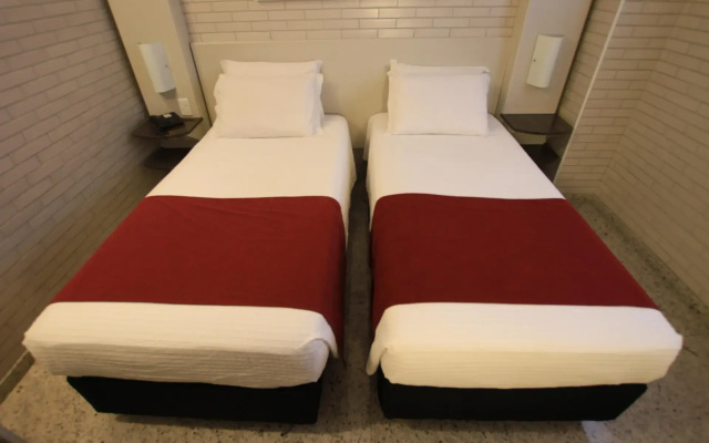 Hotel Confiance Prime Batel