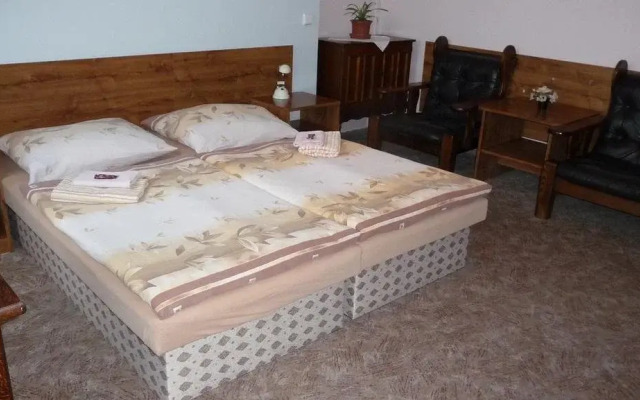 Zlatý Kříž