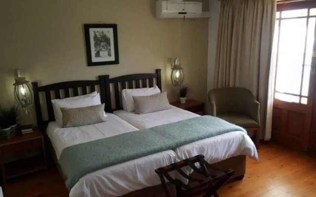 Le Bay Lodge