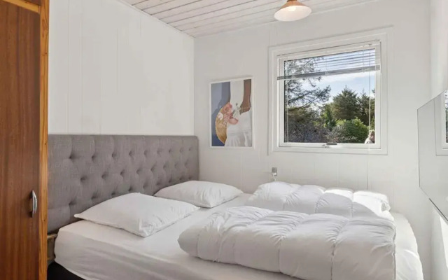 4 Star Holiday Home in Hals