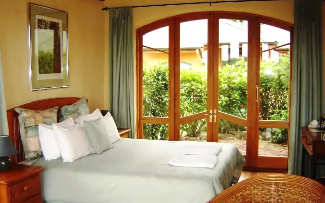 Earthsong Lodge