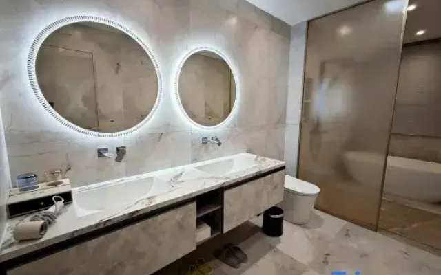 Yulu Leisure Holiday Villa