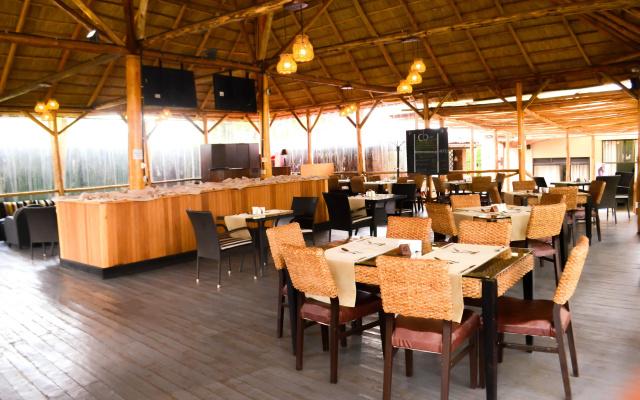Iwawe Hotel