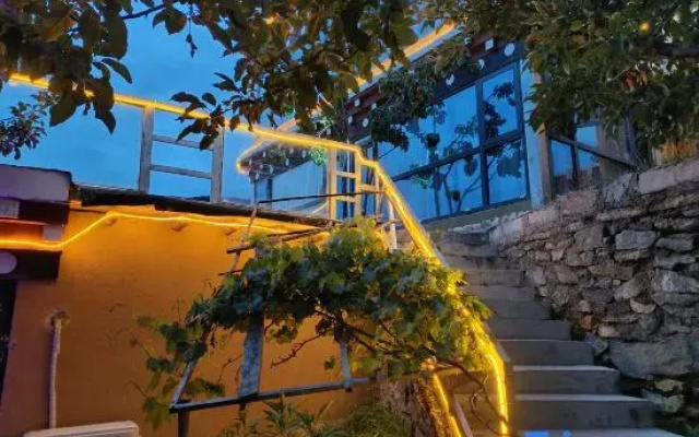 Batang Manzaro Homestay
