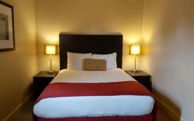 Seelys Motel