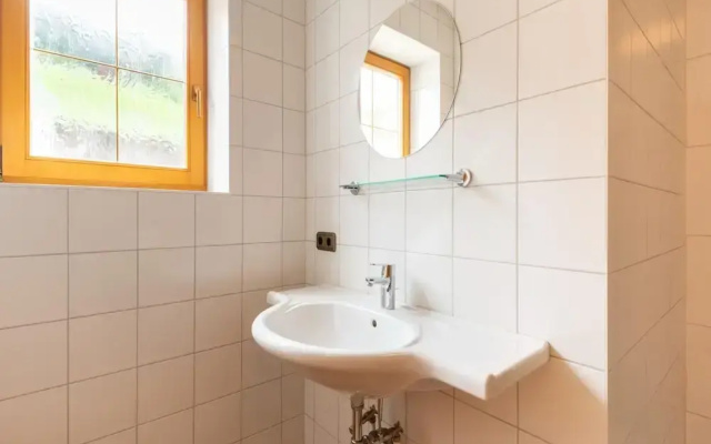 Inviting Apartment in Stummerberg