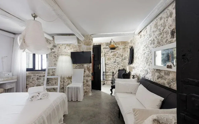 Villa Antonia