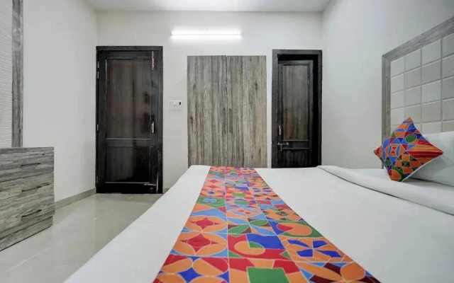 Fabhotel Amr Grand