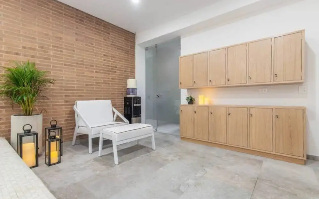 Unique 3 BR Apartment in Usaqu n