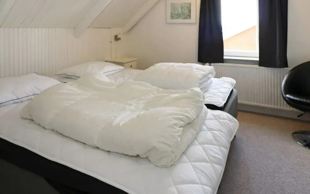 10 Person Holiday Home in Hadsund