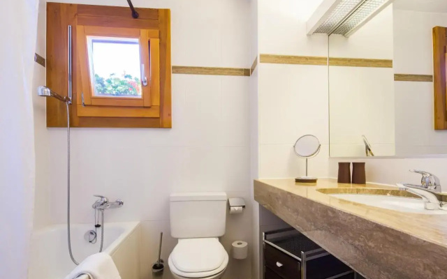 Club House 17 - One Bedroom