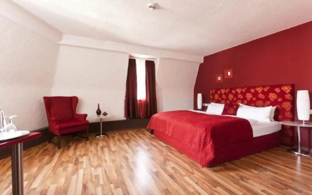 Leist-Sonne-Engel