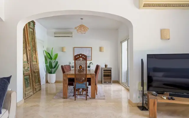 Vesta - Luxury Villa - 5BR - White Villas