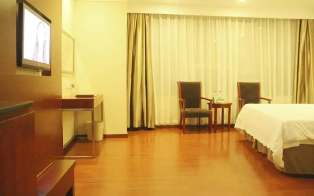 GreenTree Inn Guangdong Guangzhou Baiyun Avenue Yongping Business Hotel