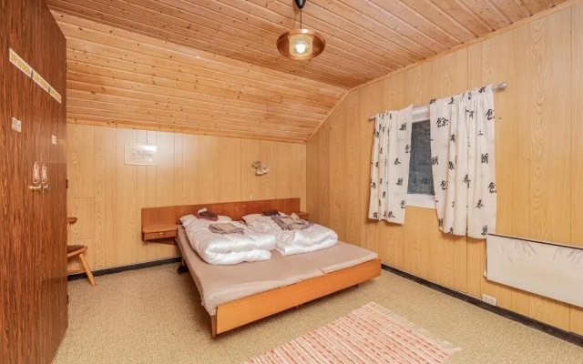 Stunning Home in Vestnes With 5 Bedrooms and Wifi