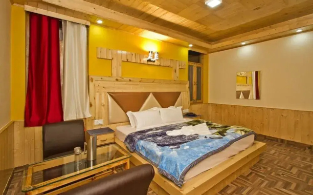 Snow Season Resort Manali