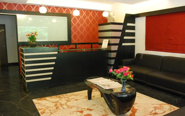 OYO 15963 City Manor