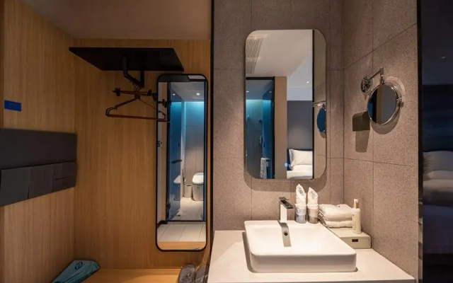 Lanli Hotel Chongqing Pengshui County Jiangcheng Mingdu