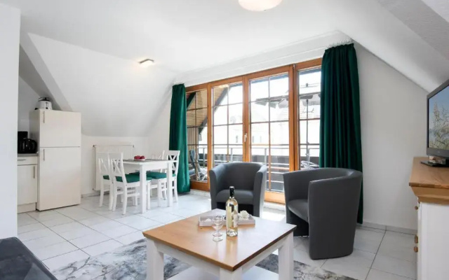 Alte Bergstrasse 6, Wohnung 9