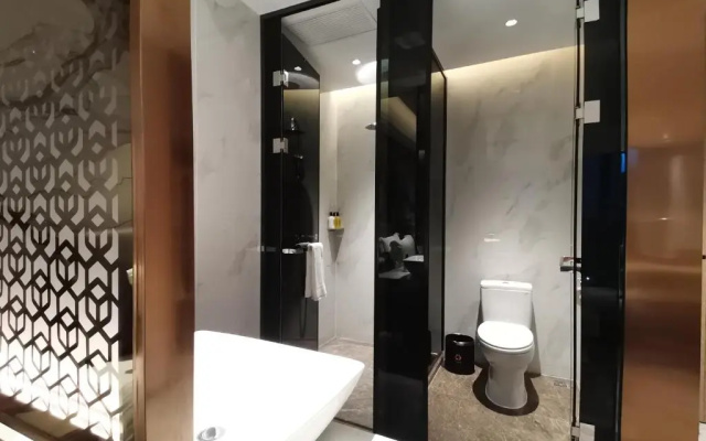 Paco Hotel Guangzhou Luogang Science City, Jinfeng Metro Station