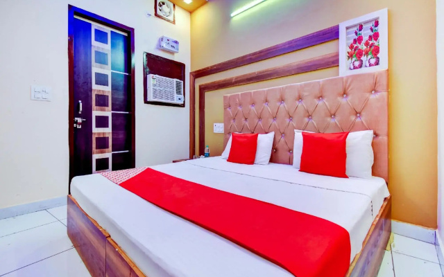 Hotel Sarovar by OYO Rooms