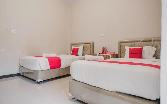 RedDoorz Syariah near Balai Kota Bengkulu