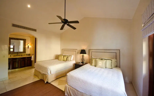 Villa Las Arenas by Cabo Villas