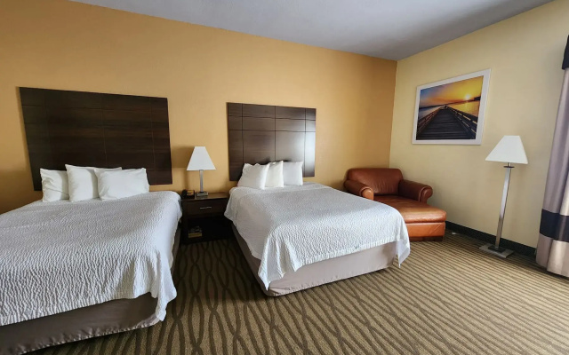 Days Inn  Suites by Wyndham Pasadena
