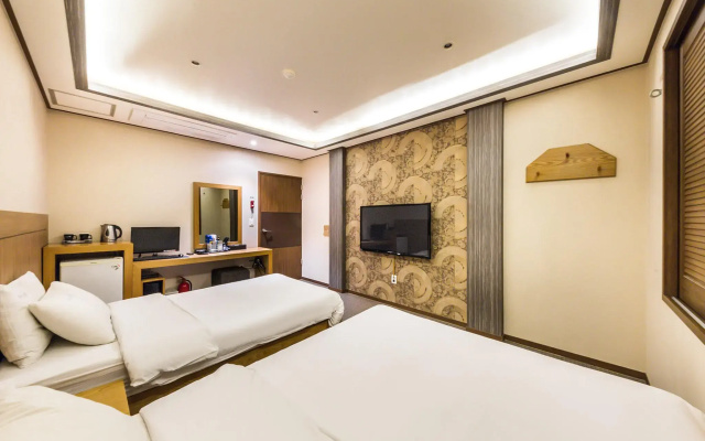 Hotel W Topdong