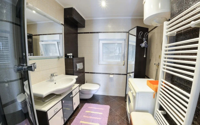 Luxury Apartment in City Center