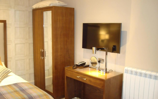Cruachan Hotel