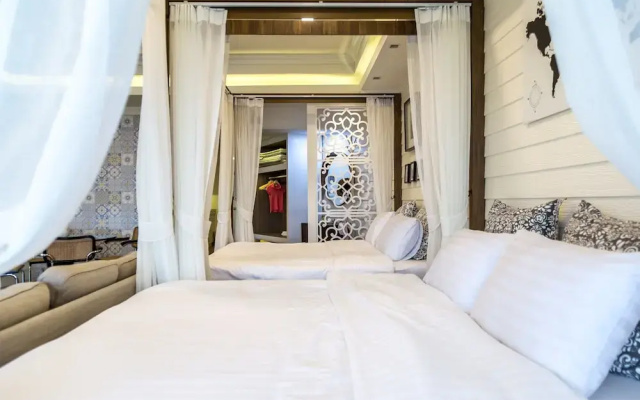 Sandy Beach Condo 17D